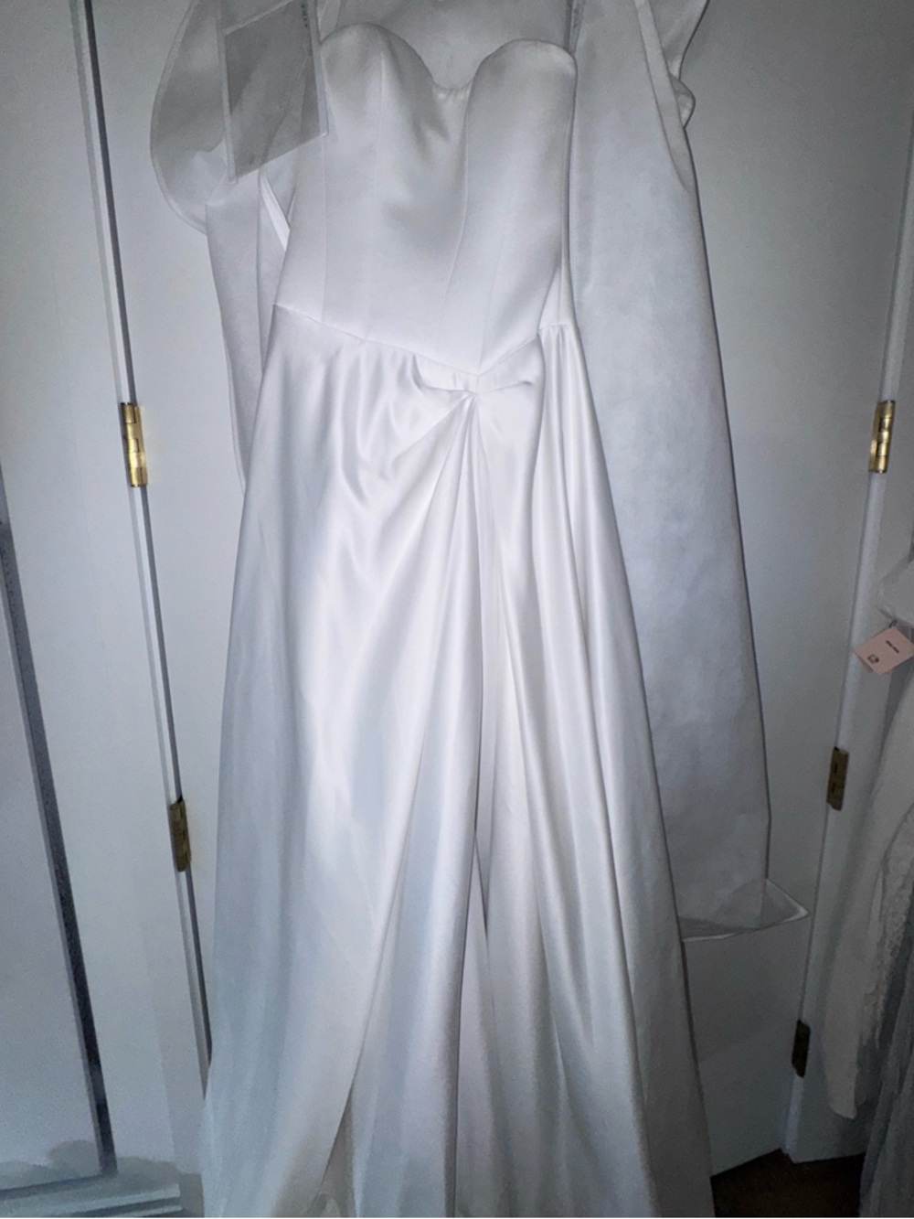 Kyha Aspen Strapless White Gown - Picture 7 of 8